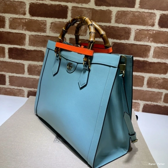 Hyper Peter bag medium Diana tote GUCCI 0730